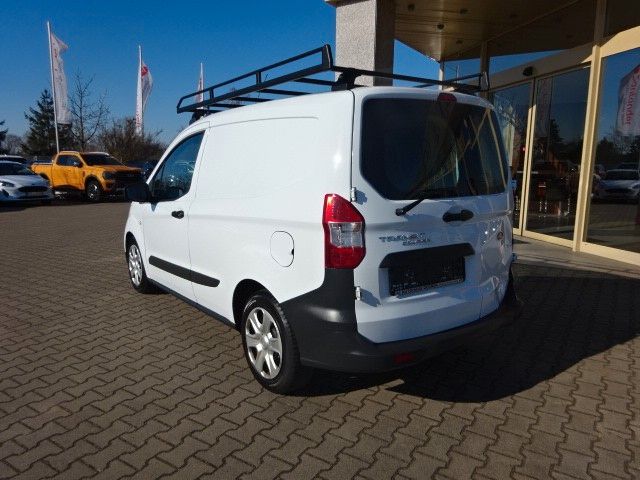 Ford Transit Courier 2021
