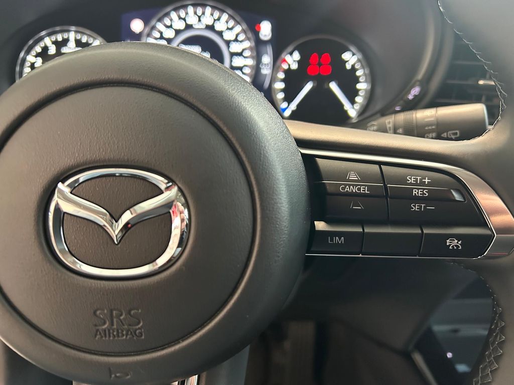 Mazda CX-30 2025