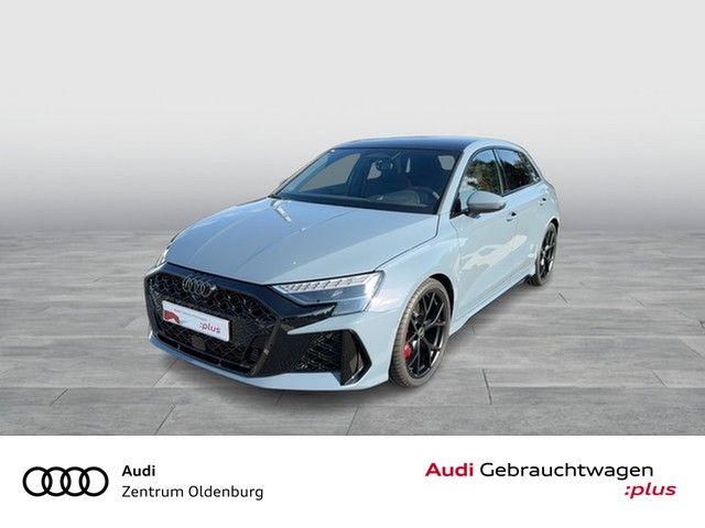 Audi RS3 2025