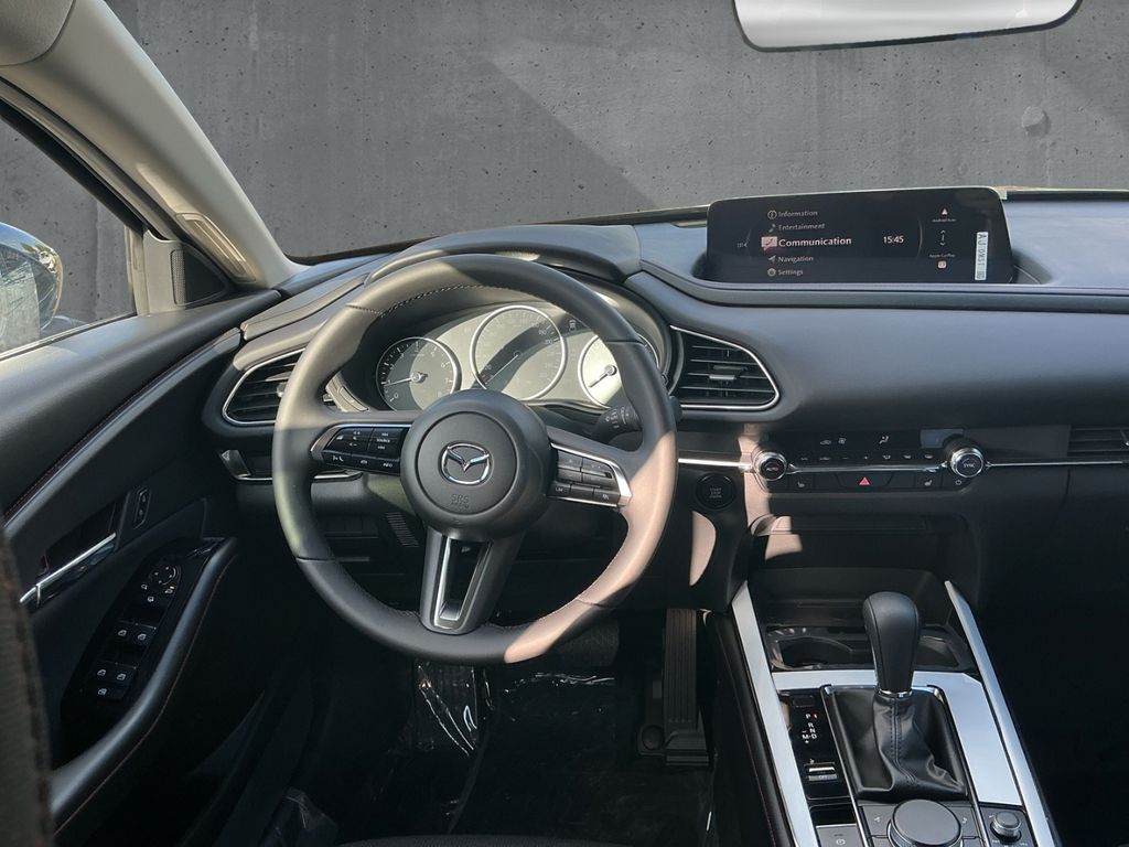 Mazda CX-30 2025