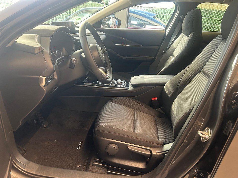 Mazda CX-30 2025