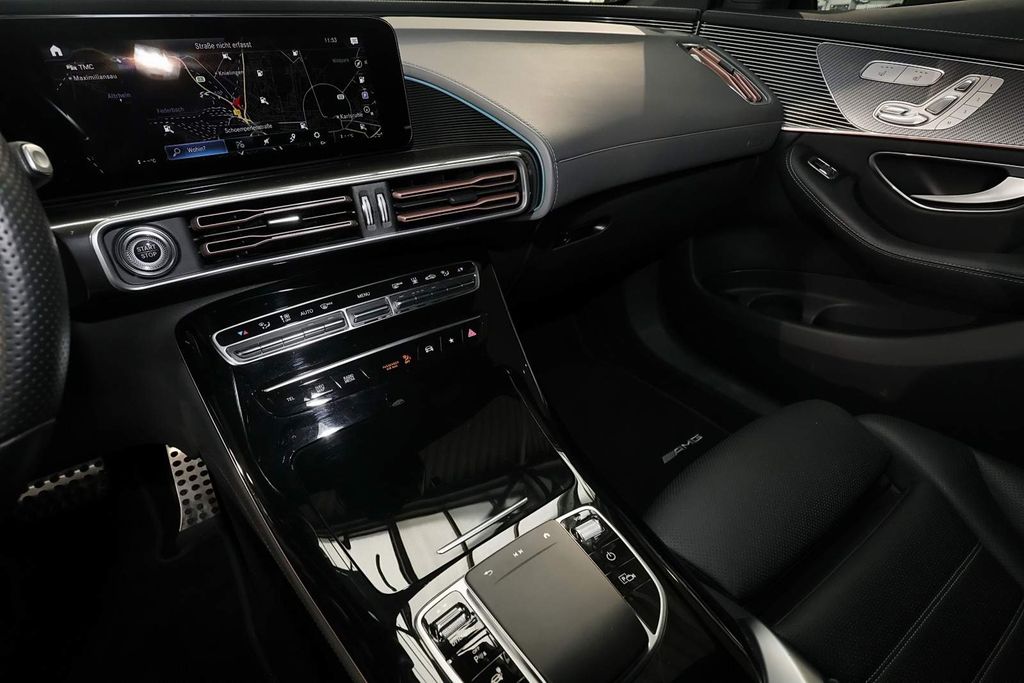 Mercedes-Benz EQC 2023