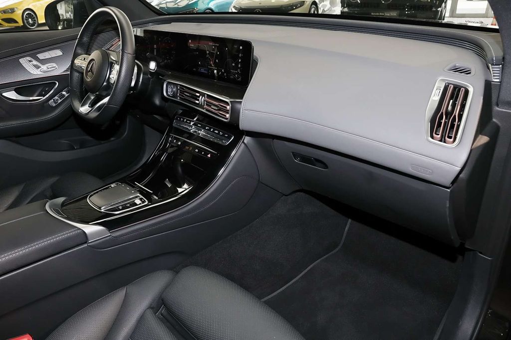 Mercedes-Benz EQC 2023