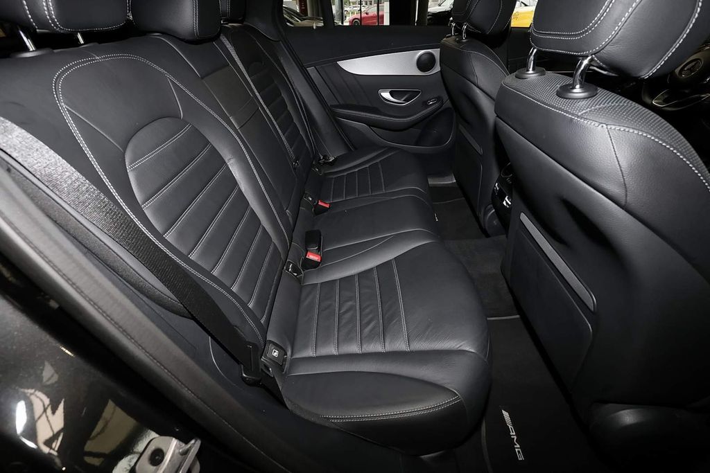 Mercedes-Benz EQC 2023