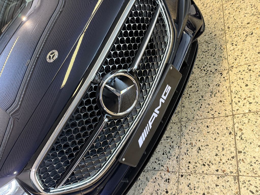 Mercedes-Benz E 200 2025