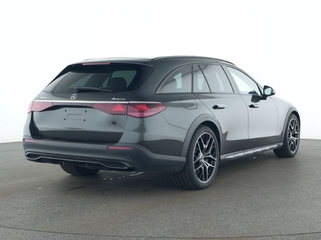 Mercedes-Benz E 300 2024