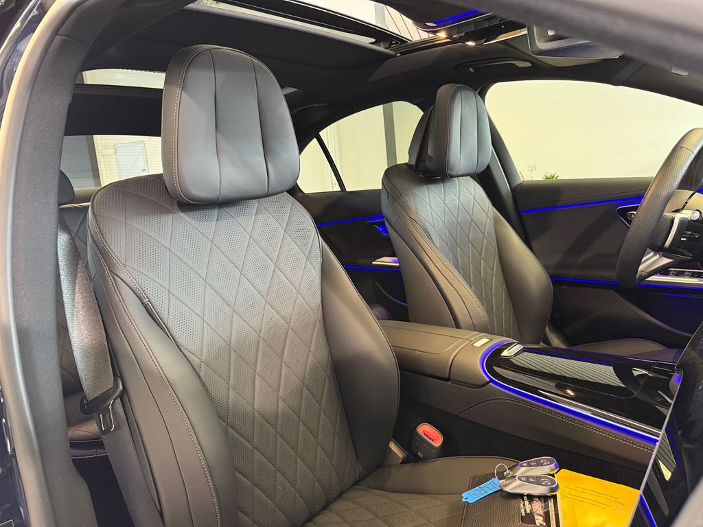 Mercedes-Benz E 200 2025