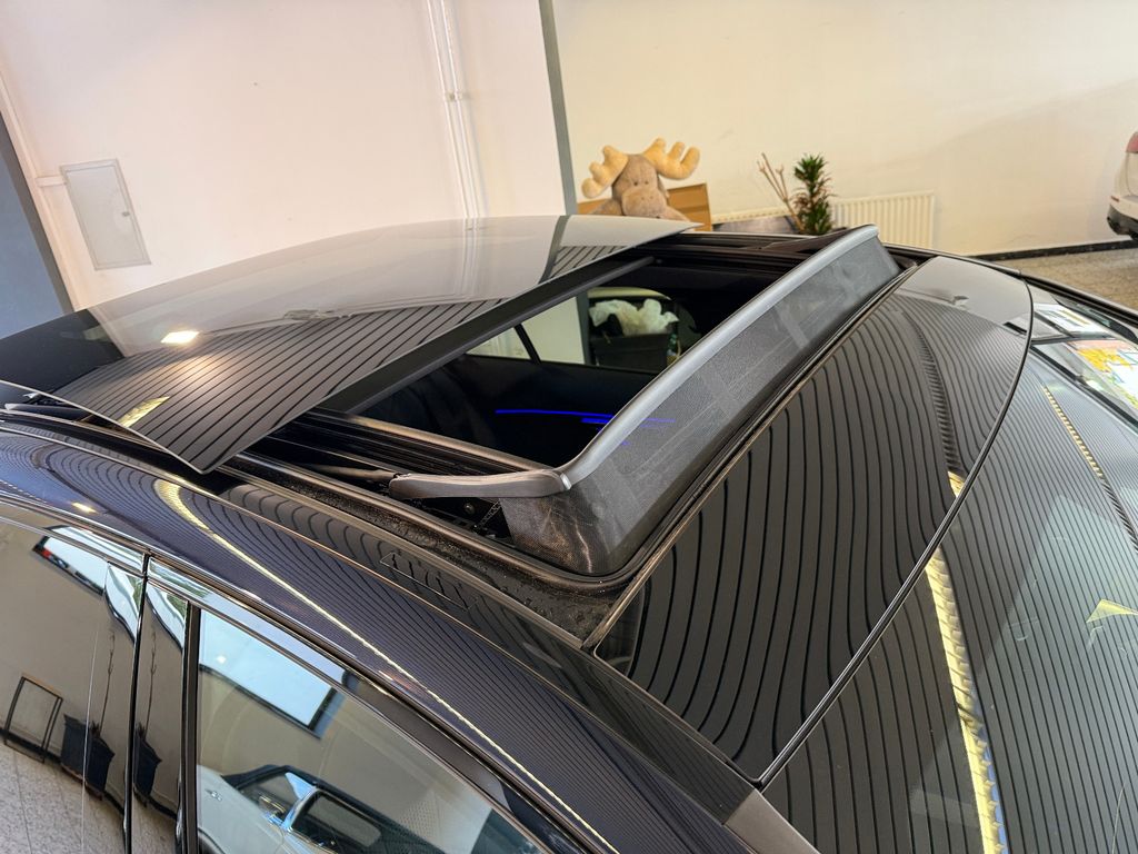 Mercedes-Benz E 200 2025