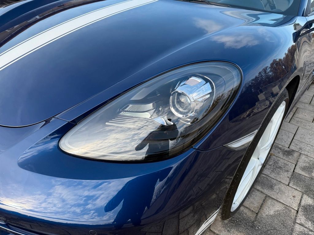 Porsche Boxster 2024