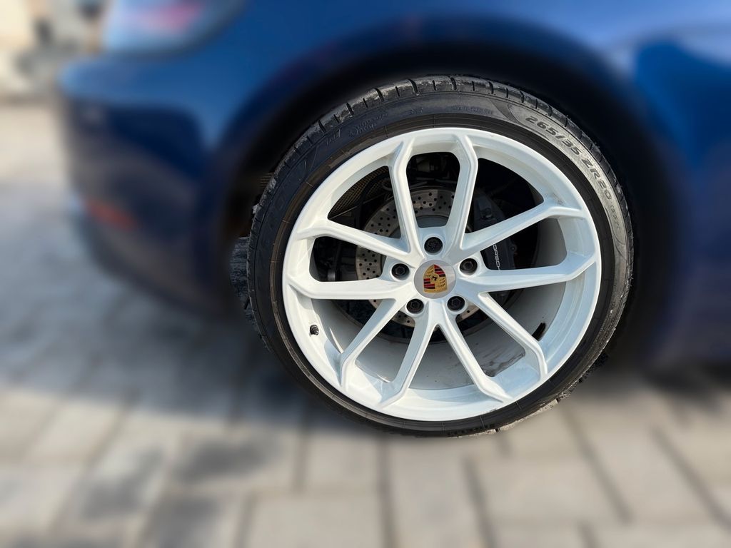 Porsche Boxster 2024