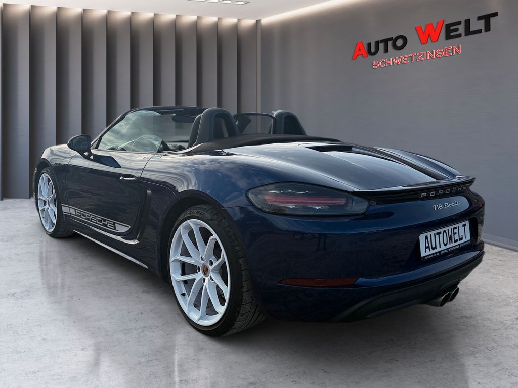 Porsche Boxster 2024