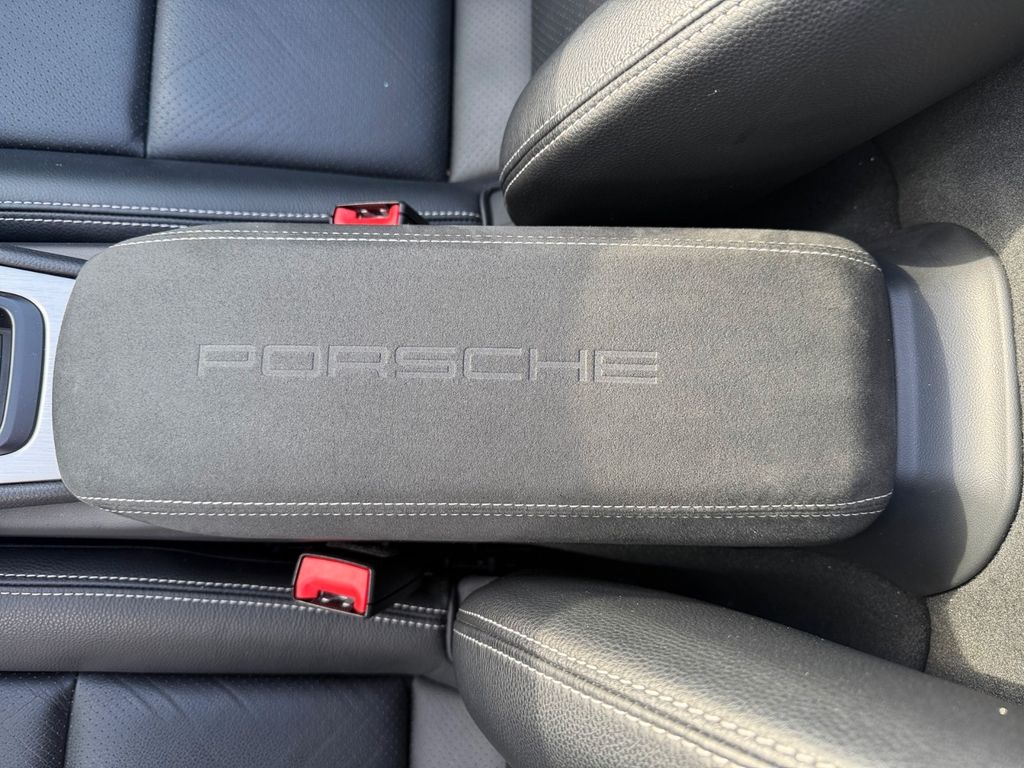 Porsche Boxster 2024