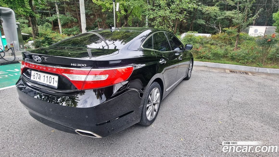 Hyundai Grandeur 2015