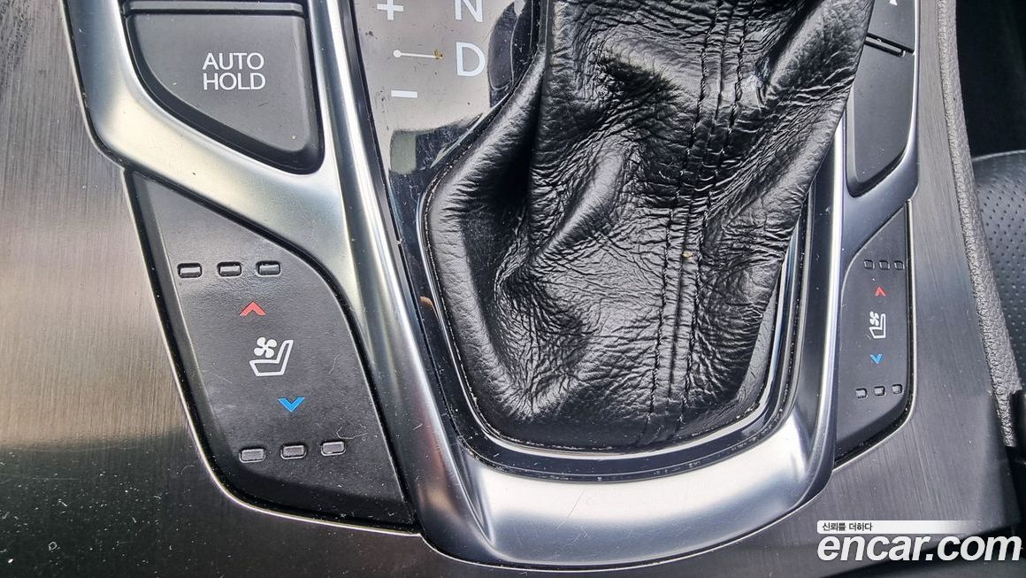 Hyundai Grandeur 2015