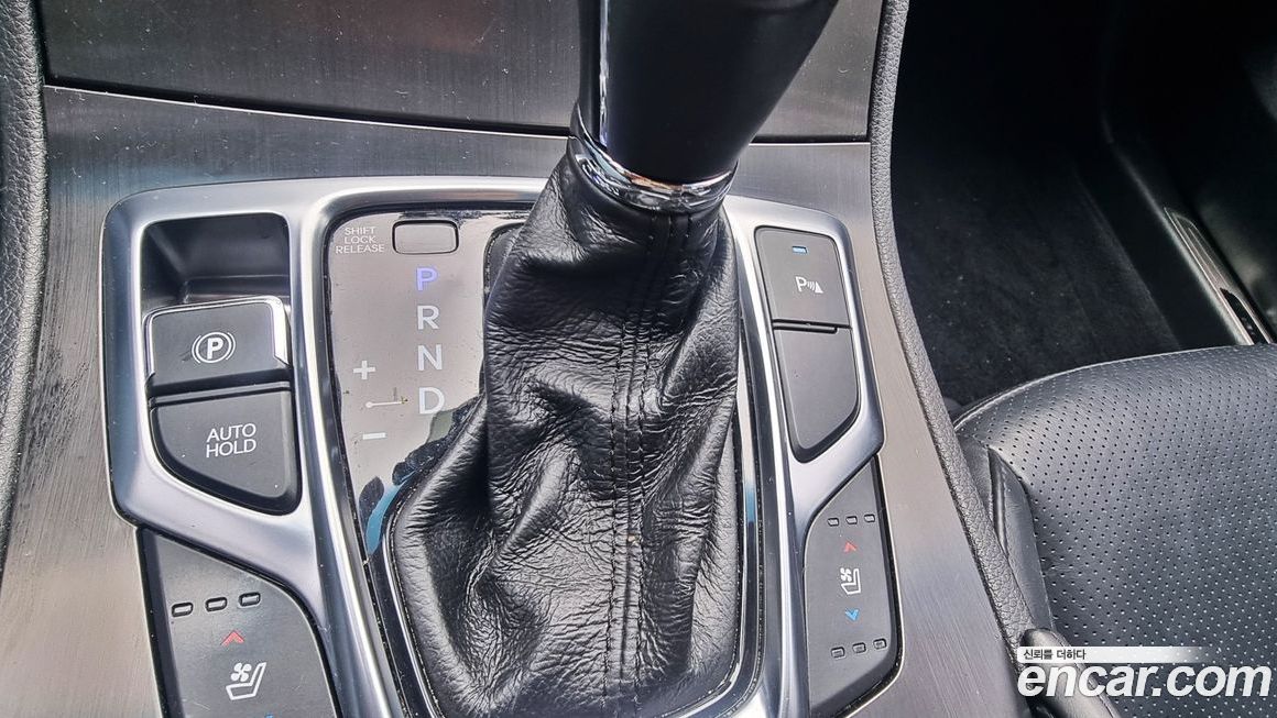 Hyundai Grandeur 2015