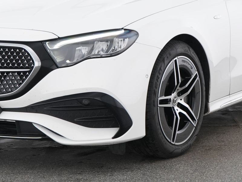 Mercedes-Benz E 300 2025