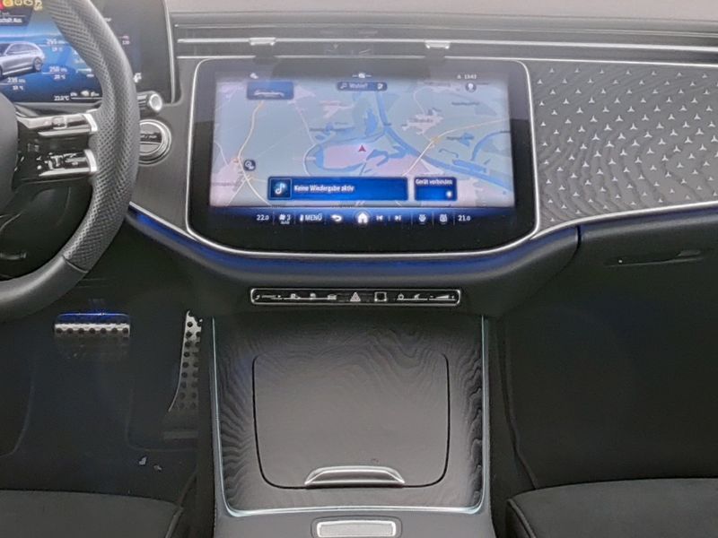 Mercedes-Benz E 300 2025