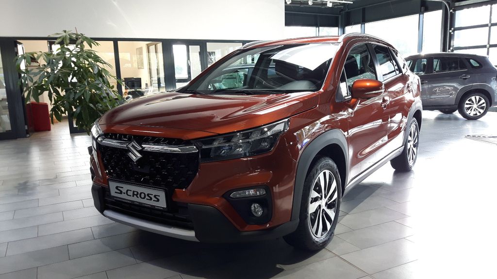 Suzuki (SX4) S-Cross 2025