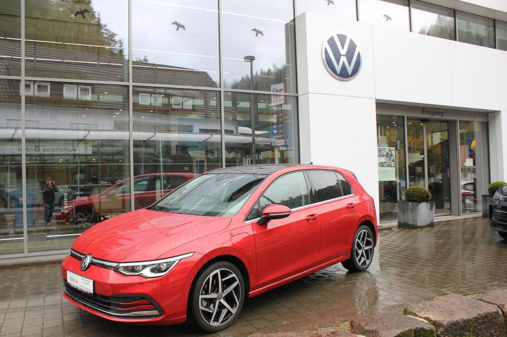 Volkswagen Golf 2022