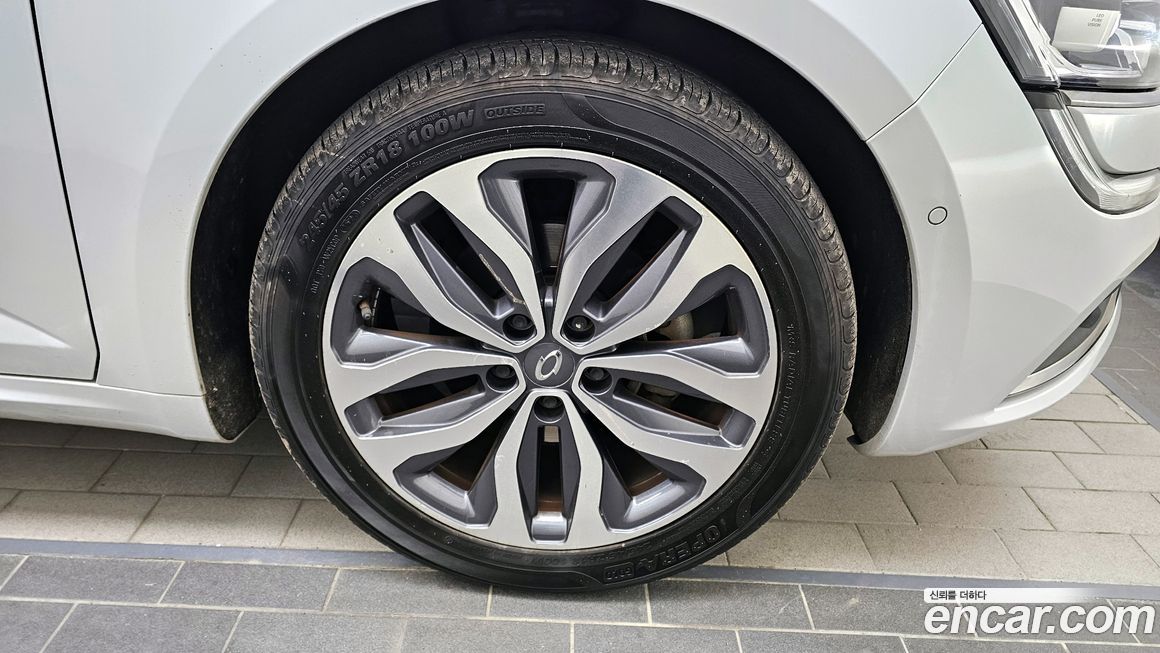 Renault-KoreaSamsung SM6 2017