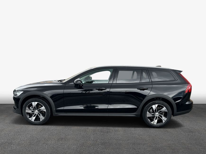 Volvo V60 Cross Country 2024