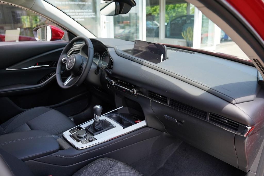 Mazda CX-30 2025