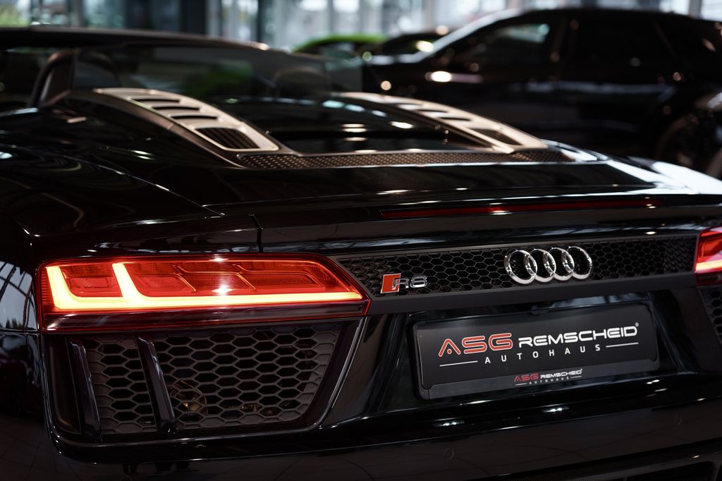 Audi R8 2017
