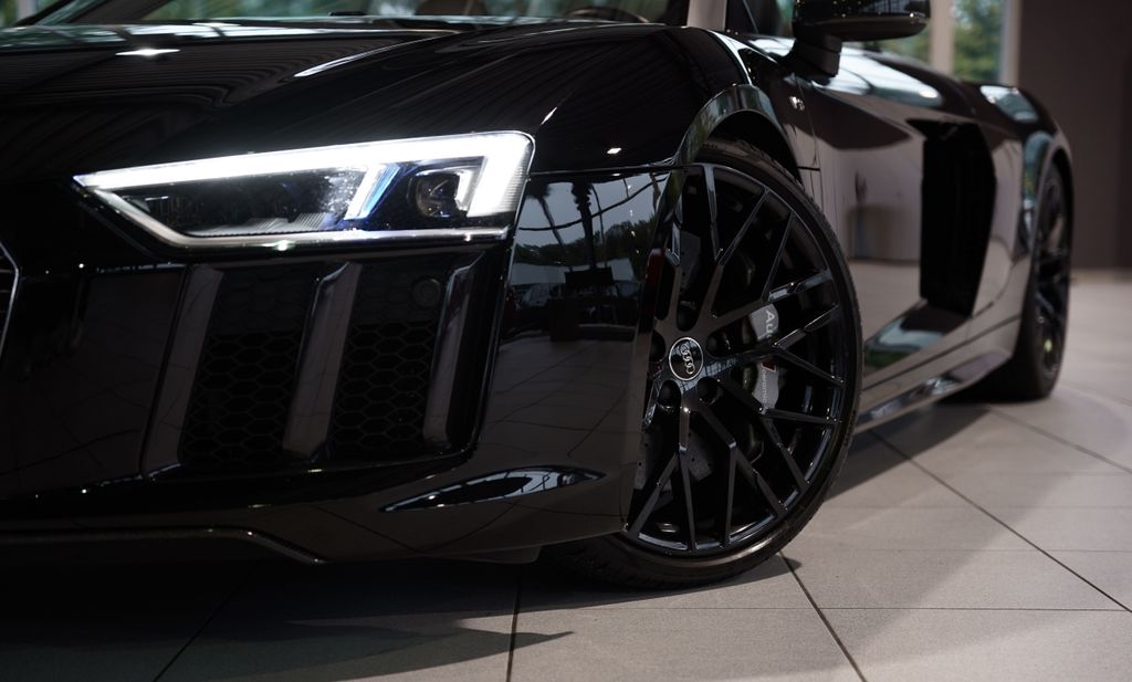 Audi R8 2017