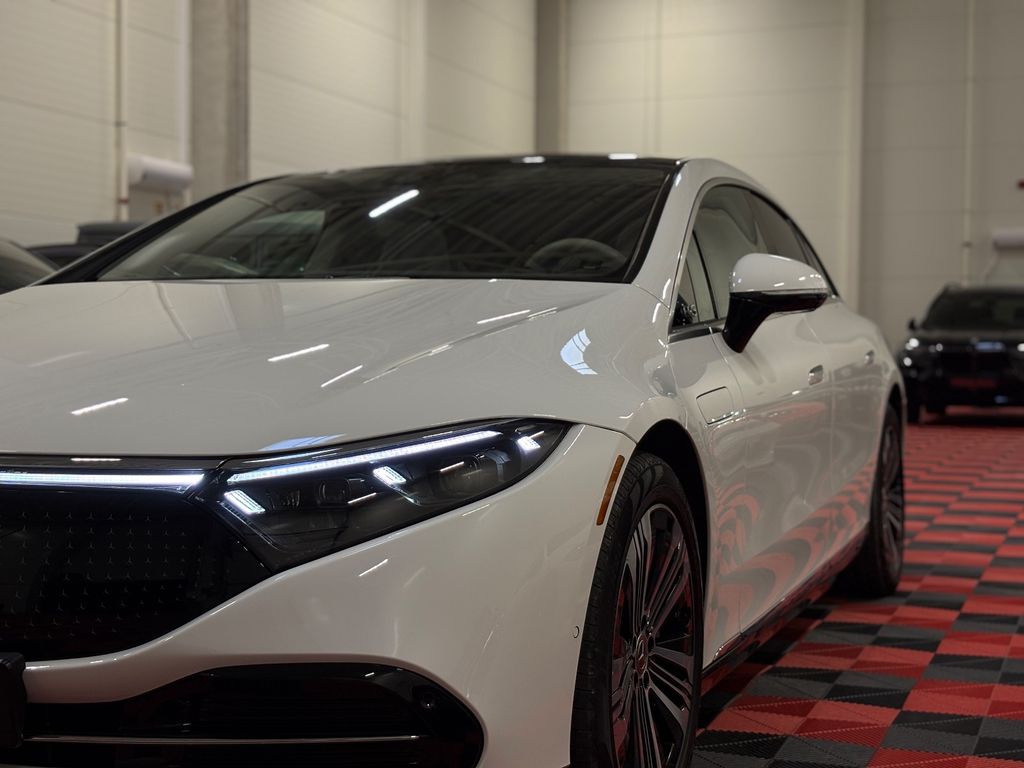 Mercedes-Benz EQS 2023