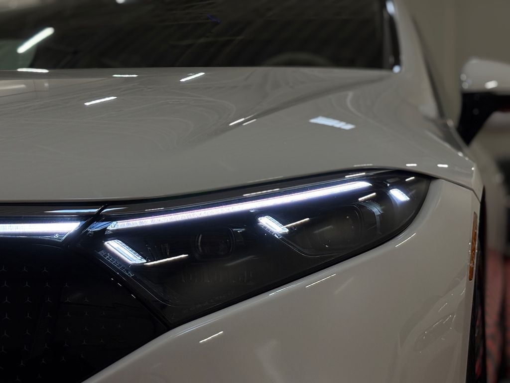 Mercedes-Benz EQS 2023