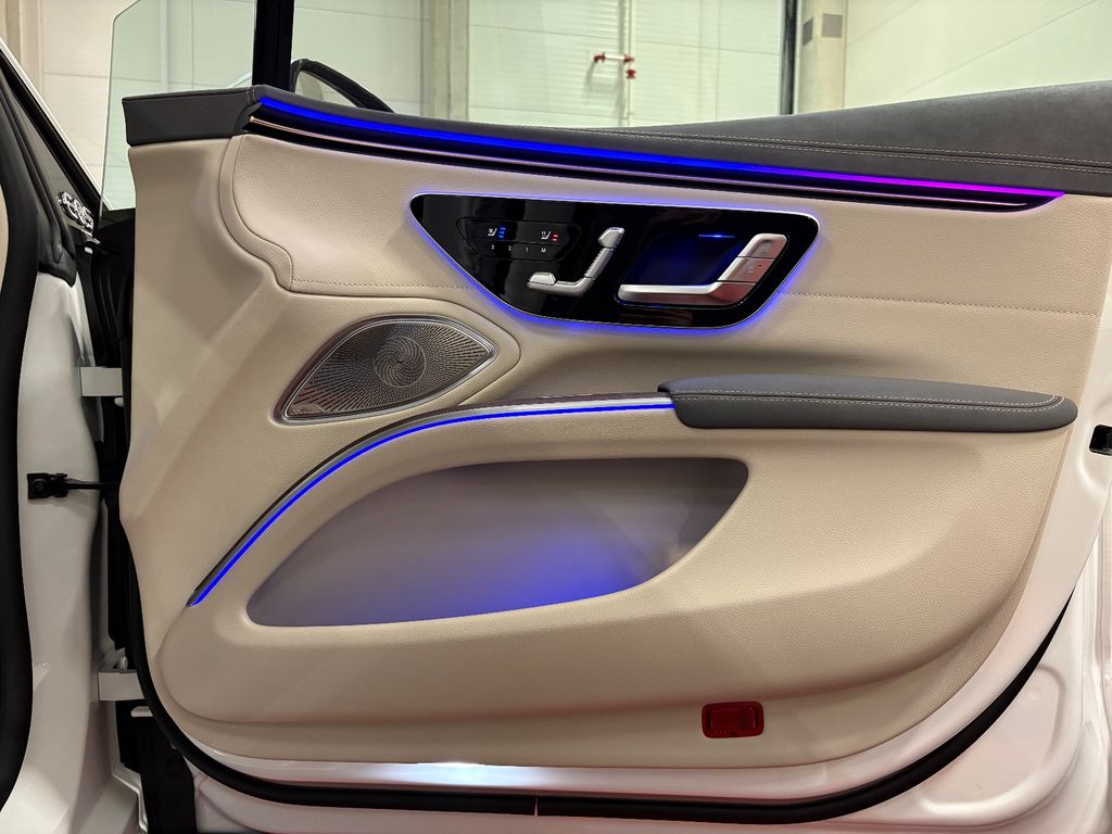 Mercedes-Benz EQS 2023