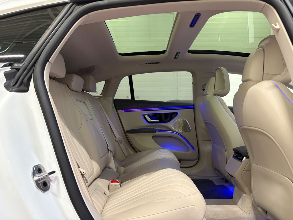 Mercedes-Benz EQS 2023