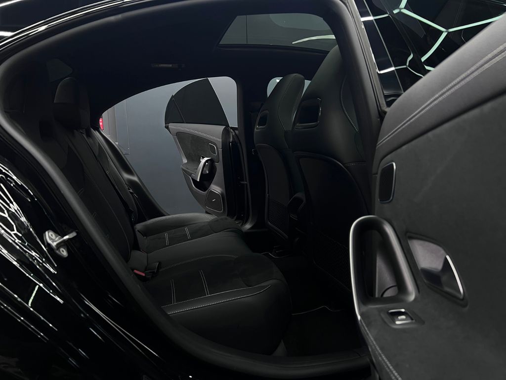 Mercedes-Benz CLA 250 2021