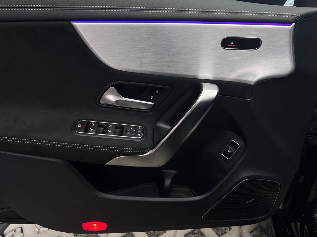 Mercedes-Benz CLA 250 2021