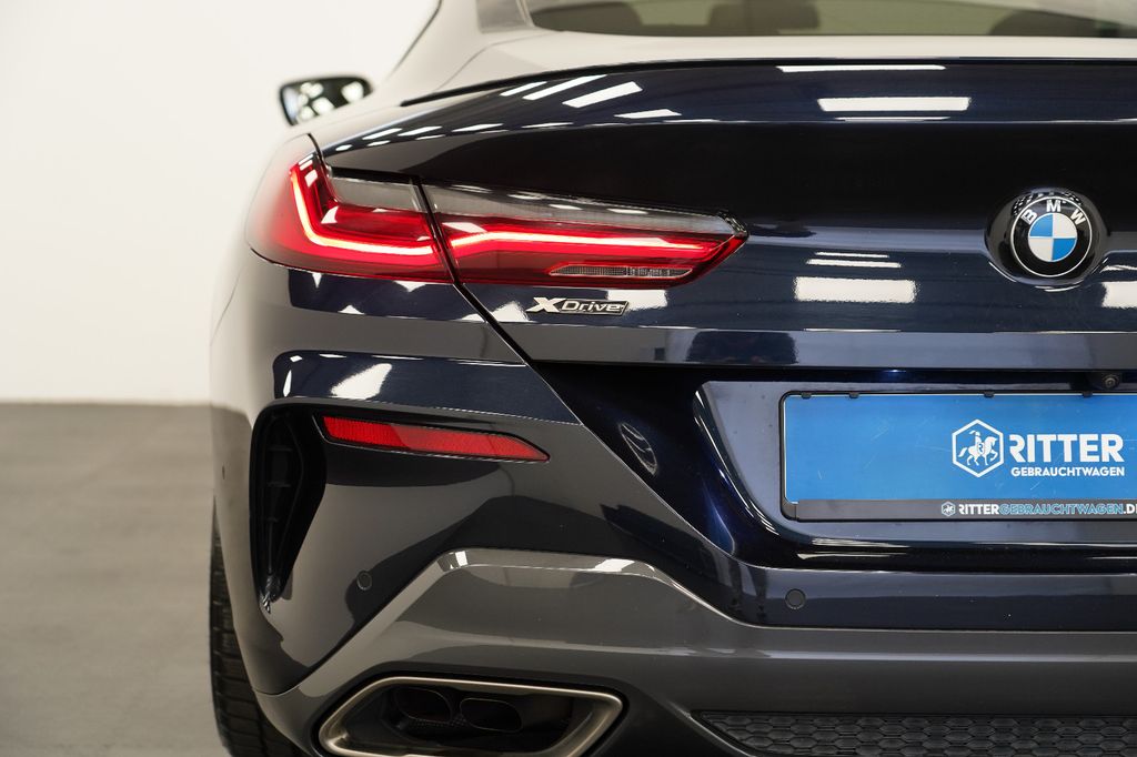 BMW M850 2021