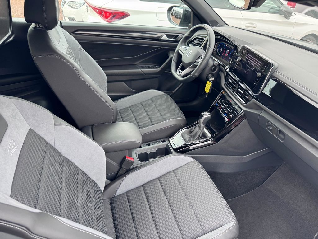 Volkswagen T-Roc 2023