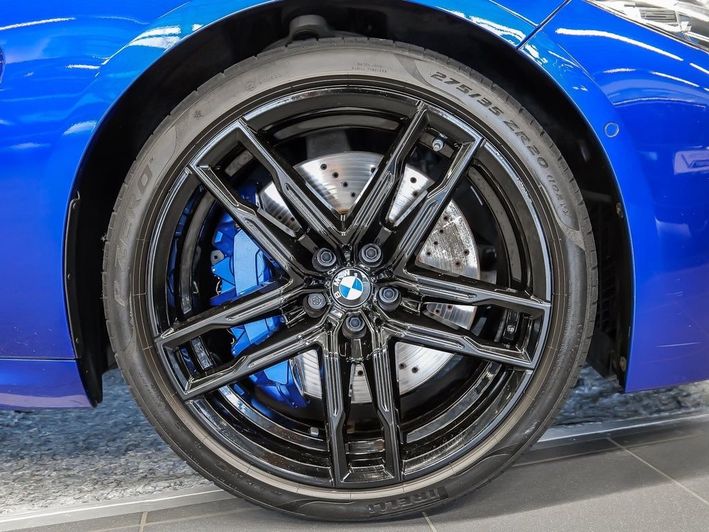BMW M8 2021