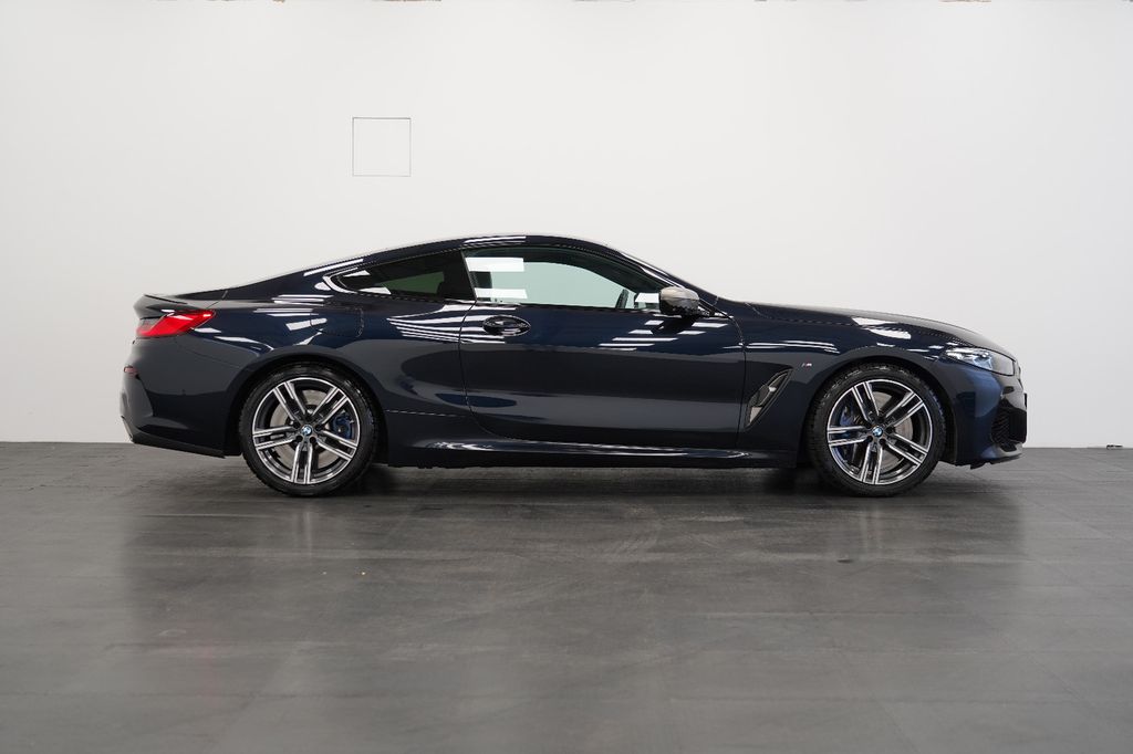 BMW M850 2021