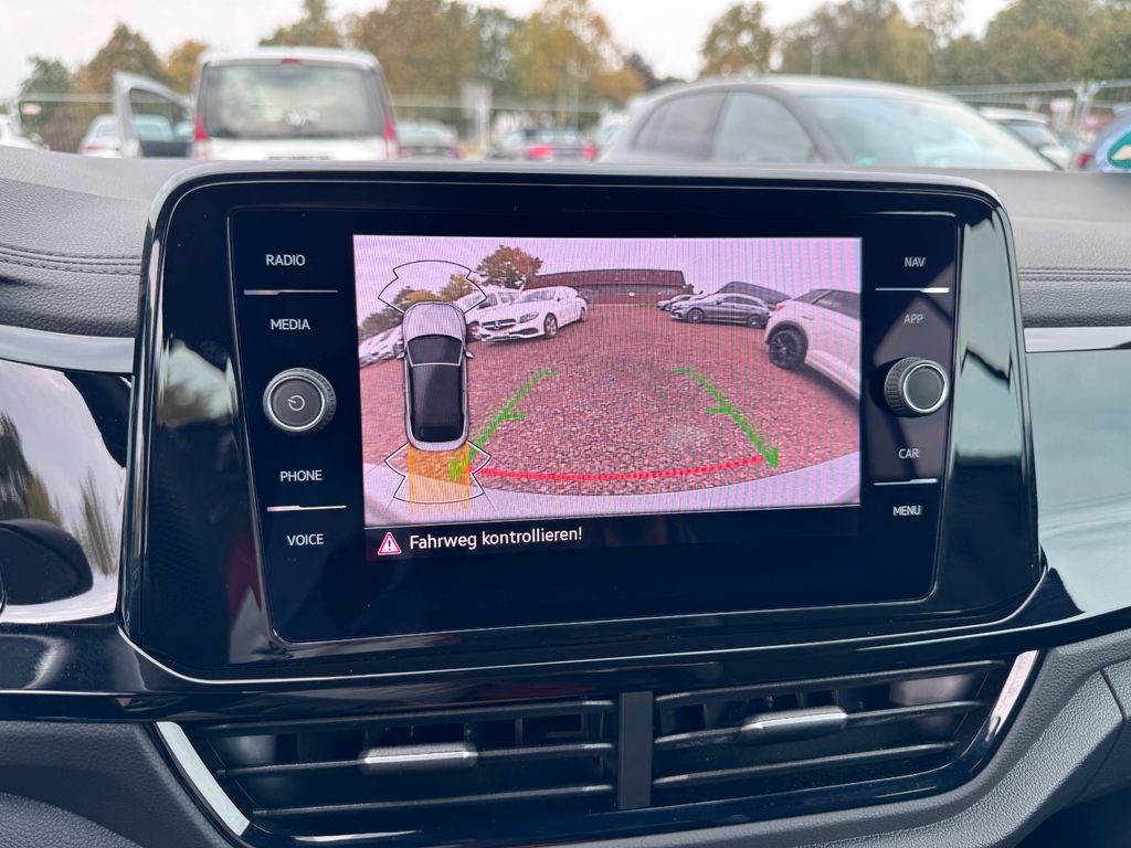 Volkswagen T-Roc 2023