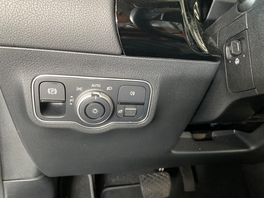 Mercedes-Benz B 250 2024