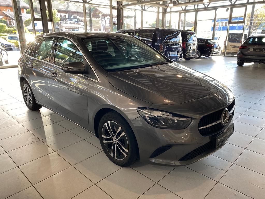 Mercedes-Benz B 250 2024