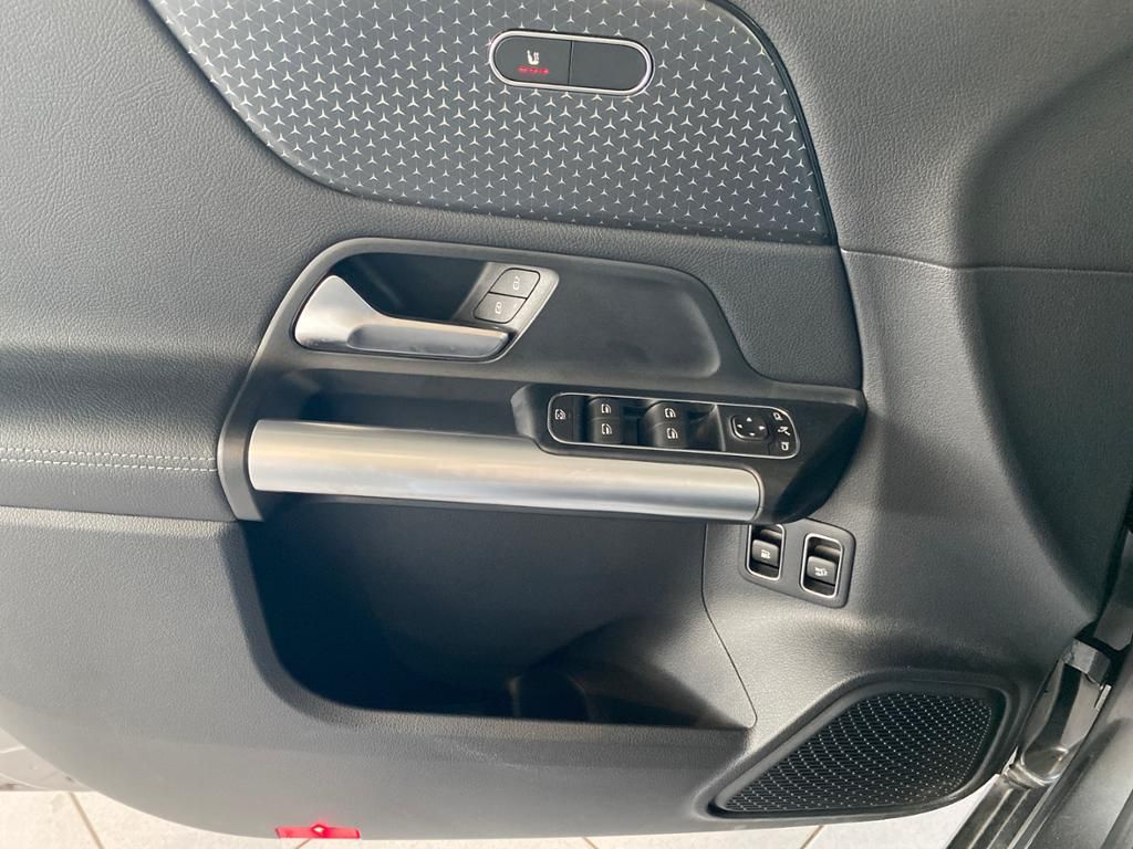 Mercedes-Benz B 250 2024