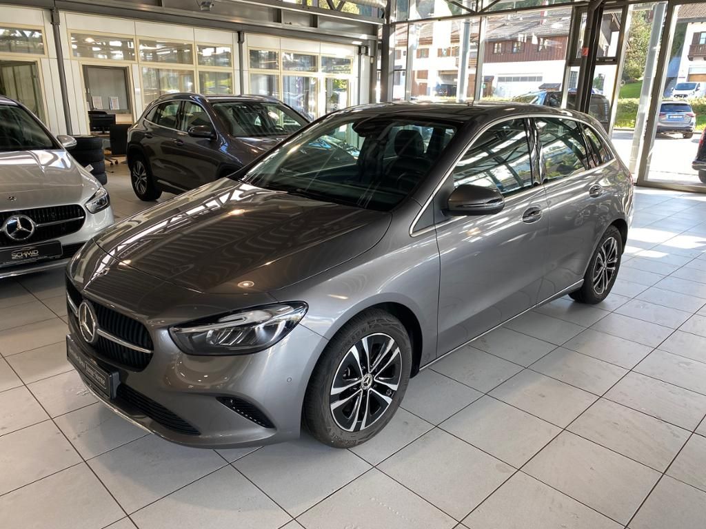 Mercedes-Benz B 250 2024