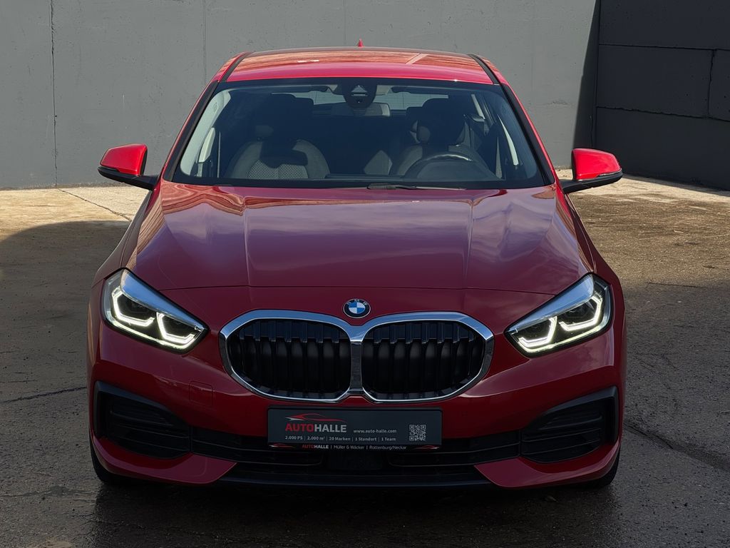 BMW 118 2022