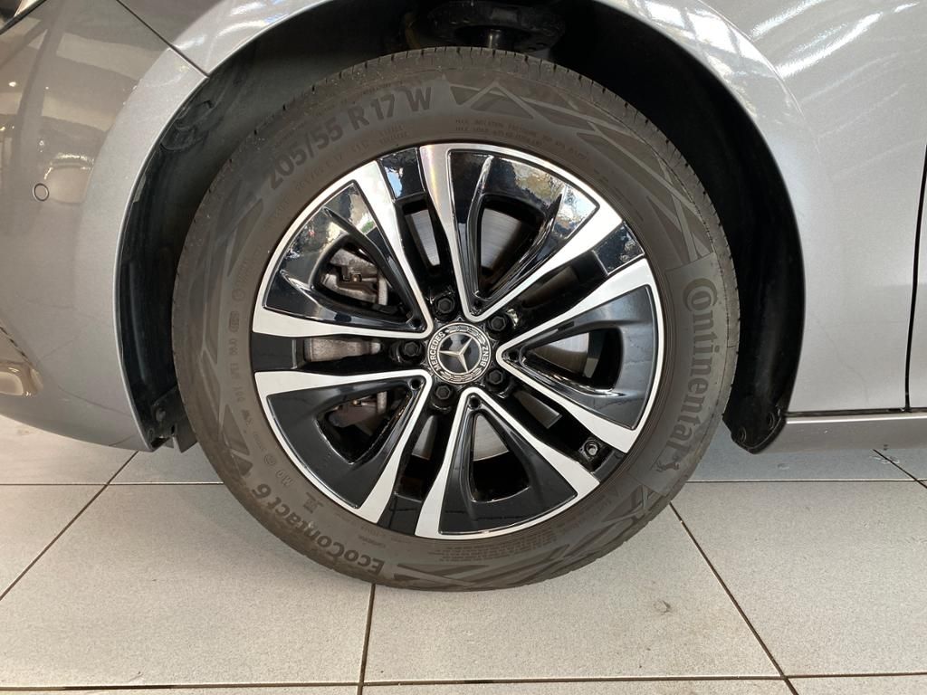 Mercedes-Benz B 250 2024