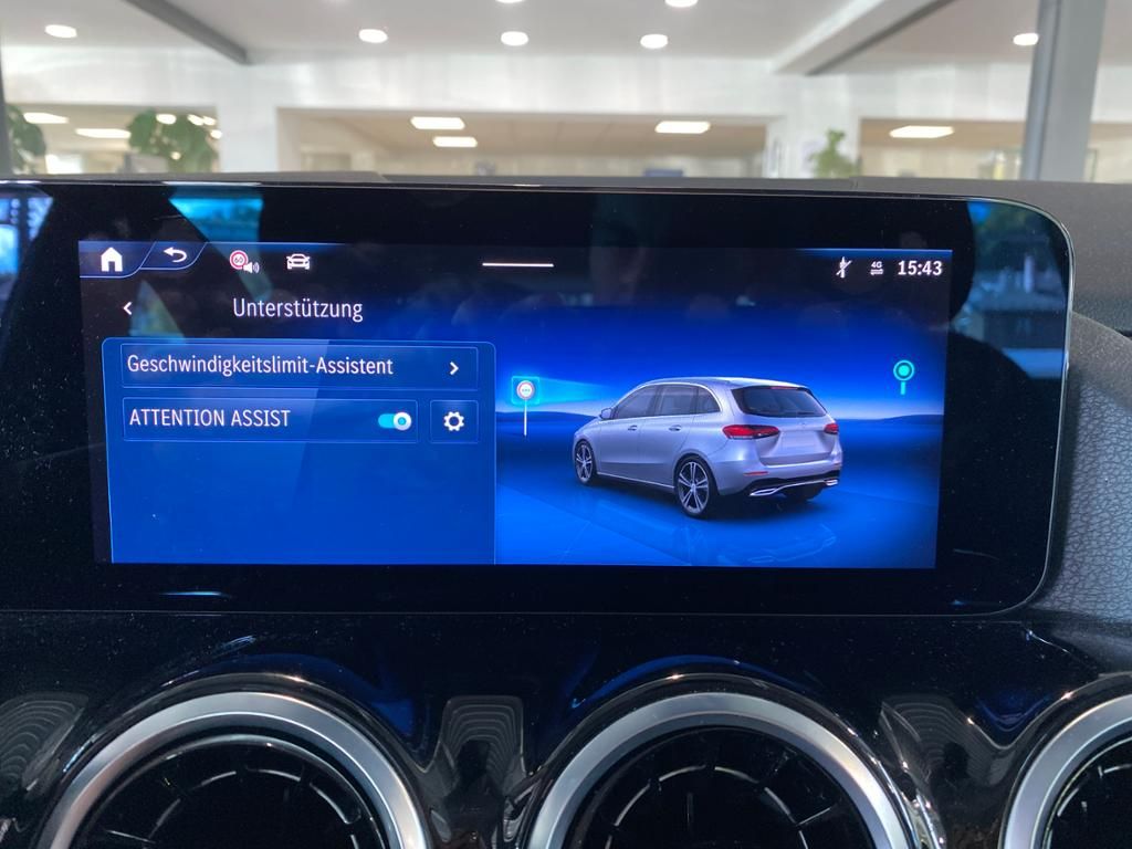 Mercedes-Benz B 250 2024