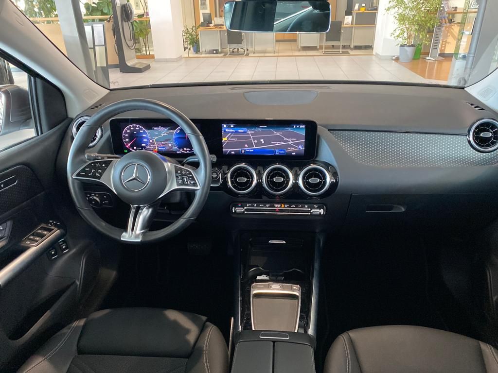 Mercedes-Benz B 250 2024