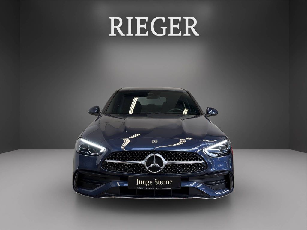 Mercedes-Benz C 200 2024