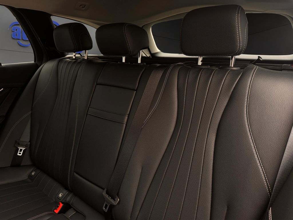 Mercedes-Benz E 300 2022