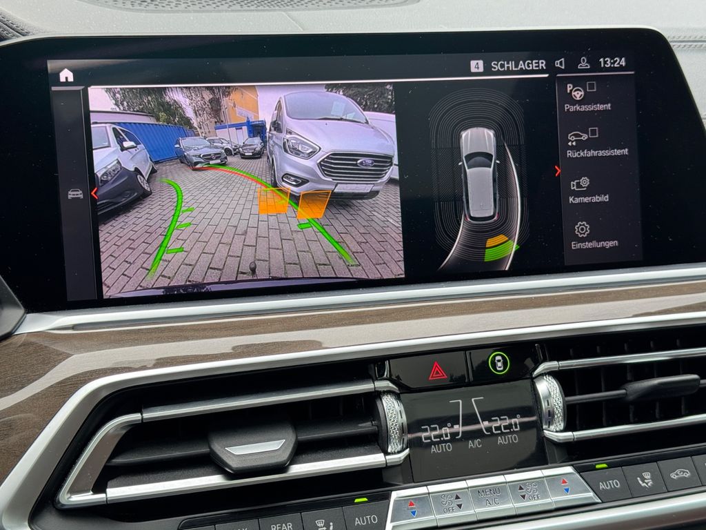 BMW X5 M50 2019